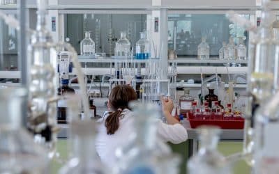 Advanced Lab Testing: What’s Included, What It Costs, And When Insurance Helps